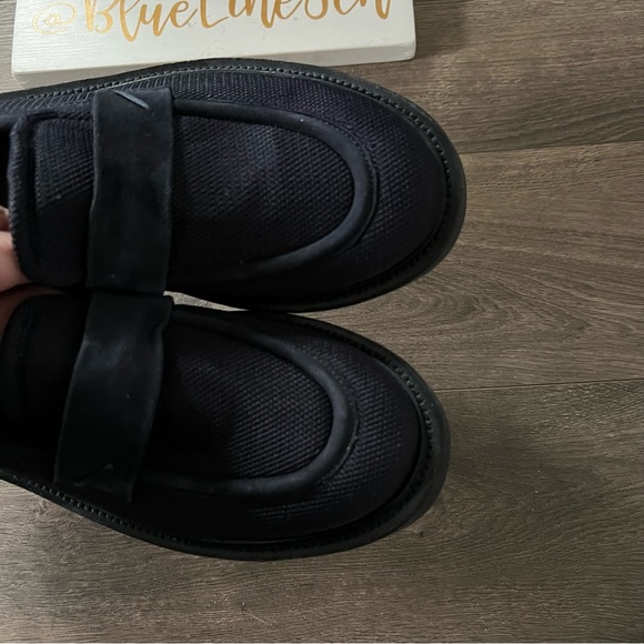 Sarto by Franco Sarto Ream Lug Sole Platform Navy Loafers - Picture 2 of 7